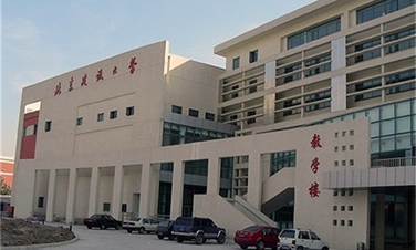 福澤萬千學(xué)子，碧淶學(xué)?？諝庠礋崴畽C成校園熱水新選擇